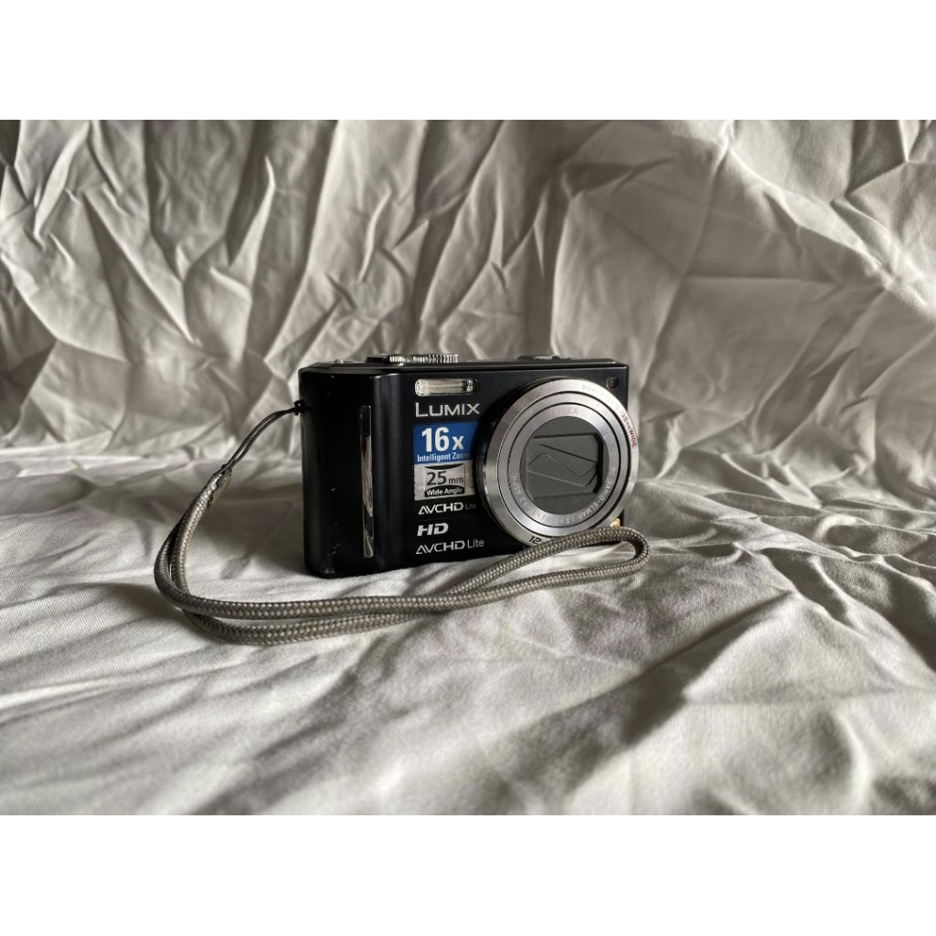 lumix tz10 and Olympus t110