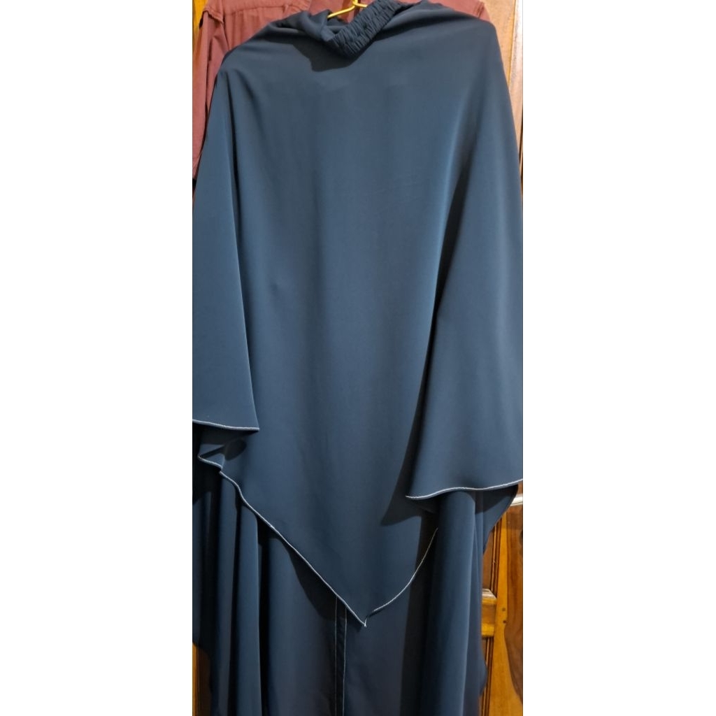 preloved FK midnight navy syaima bahan mina