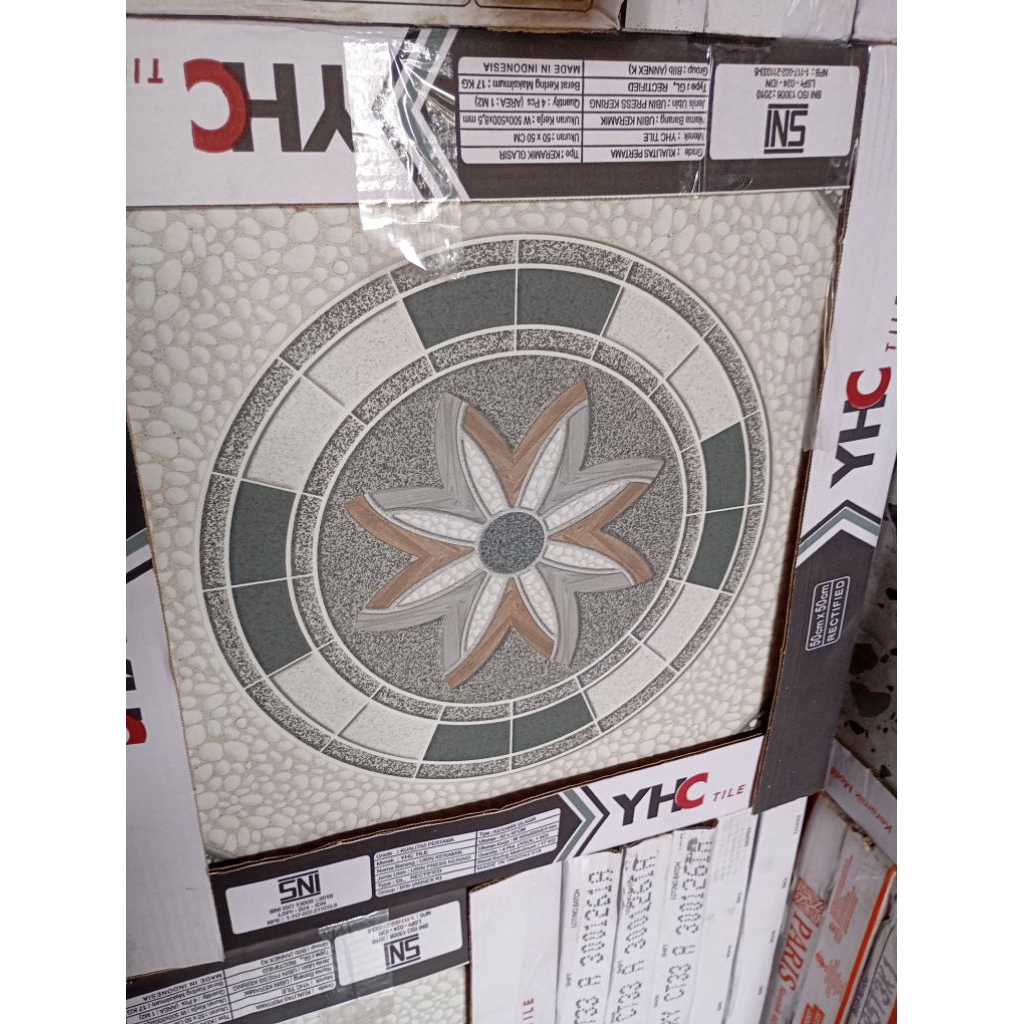 keramik 50x50 Rich Grey Mett YHC