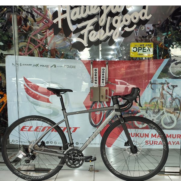 Element Road Bike CURVED NXR UPGRADED UCI Approved 18 Speed With Alloy Frame Fork Internal Cable Rou