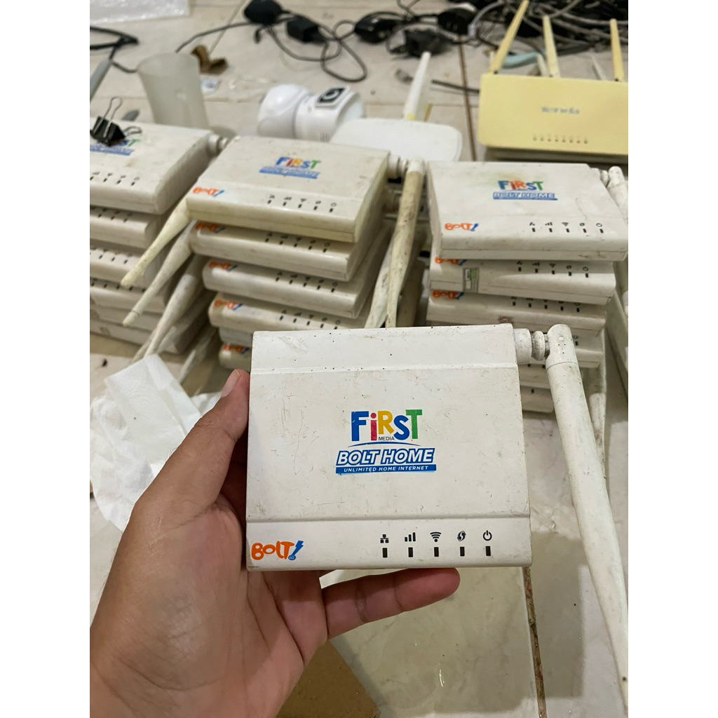 BOLT 401 unlock ddwrt openwrt