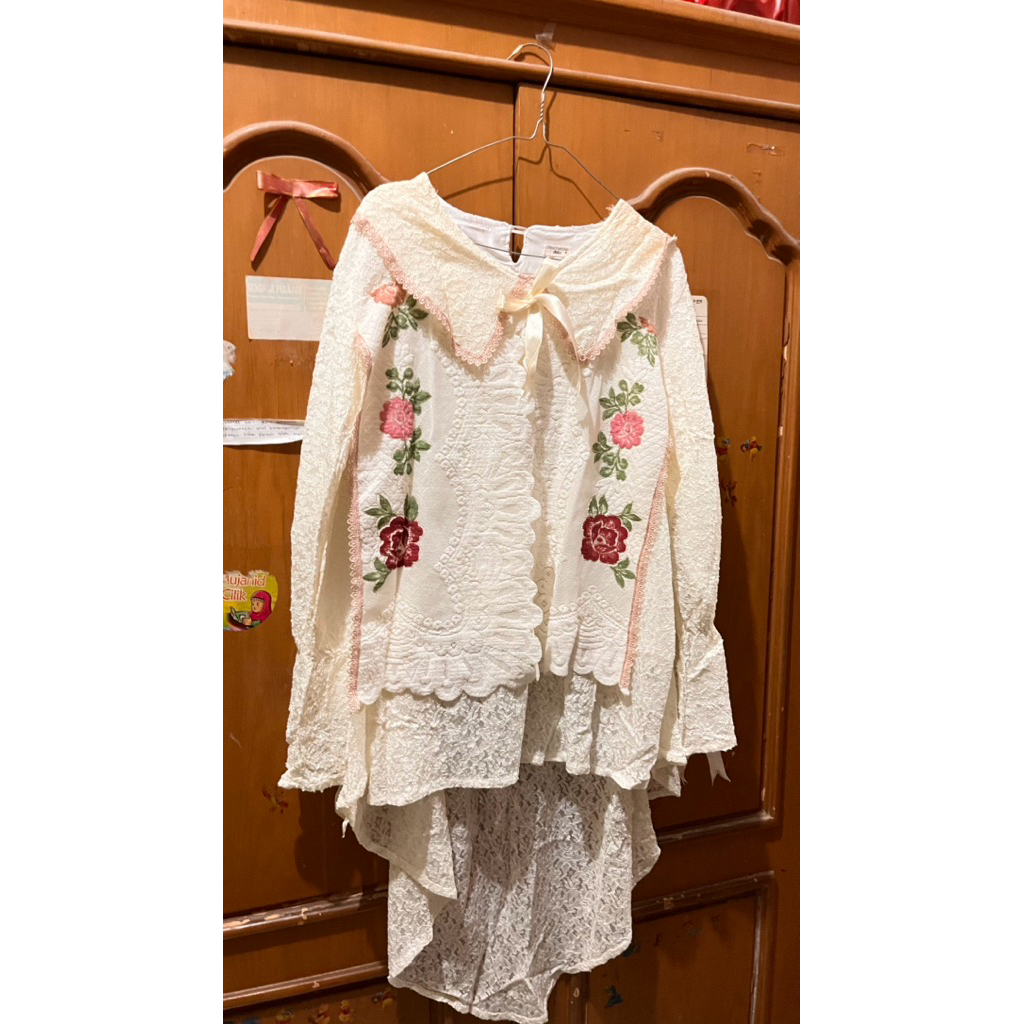 Beachylooks (preloved)