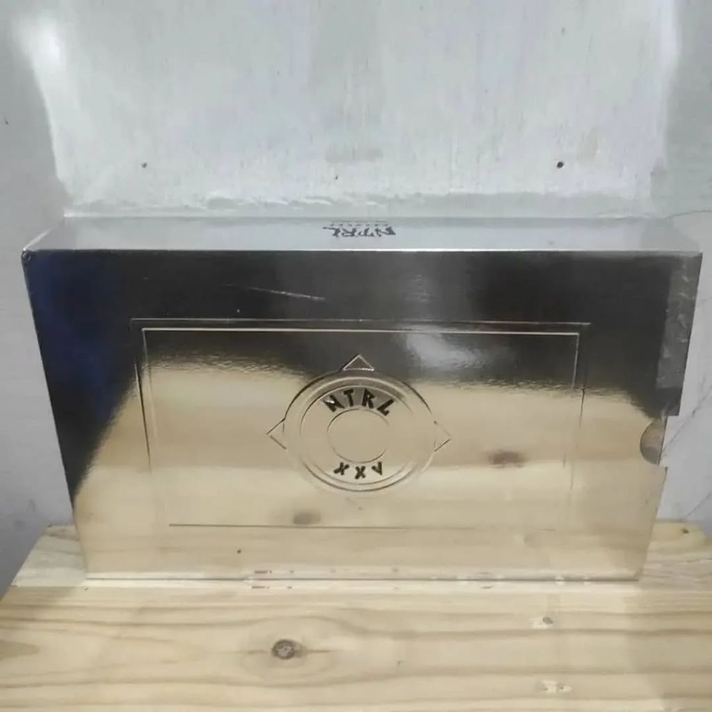 Boxset CD + DVD NTRL / NETRAL - XXV 25 Tahun Berkarya (Includes 2CD, 1DVD, T-shirt & Sertifikat)