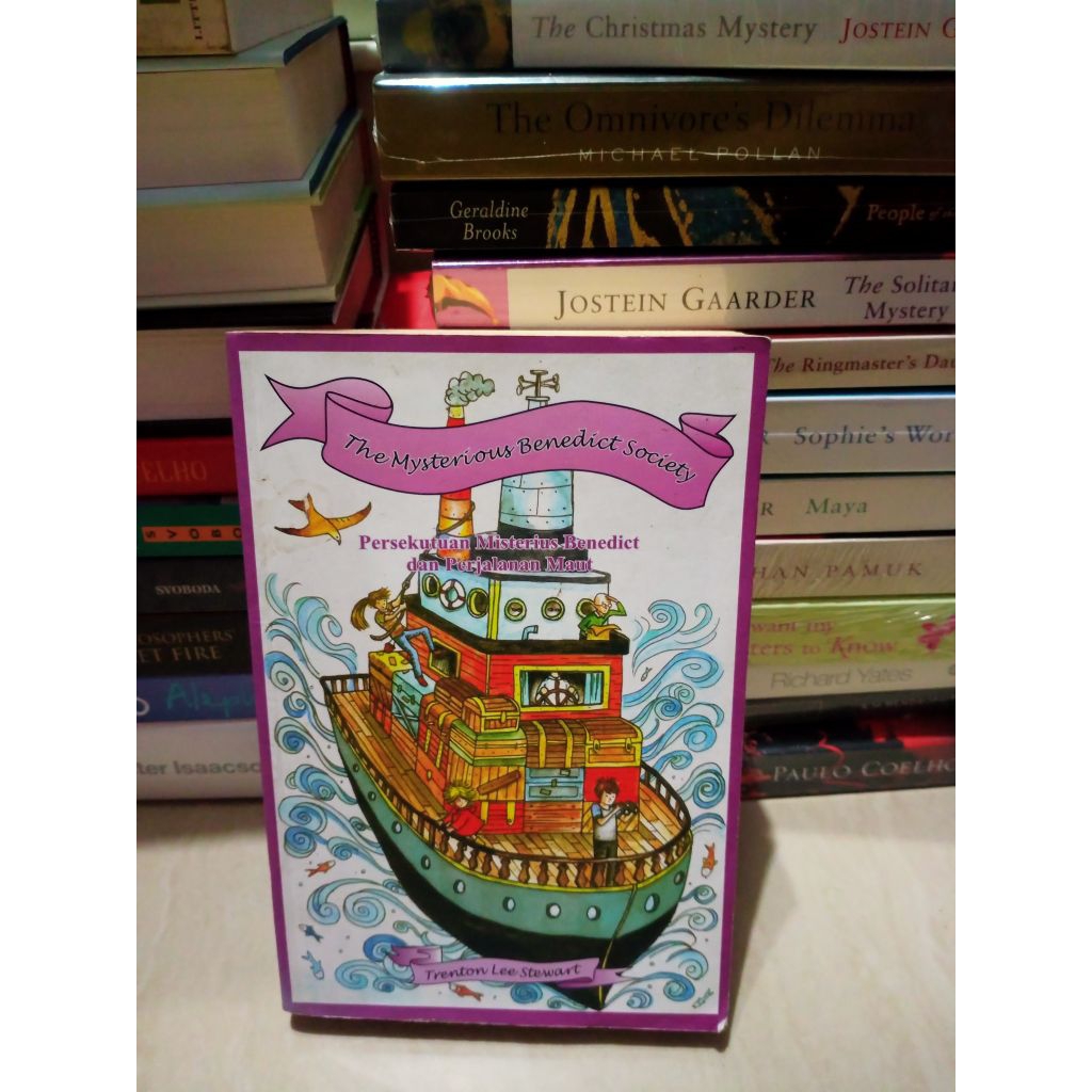 The Mysterious Benedict Society - Trenton Lee Stewart