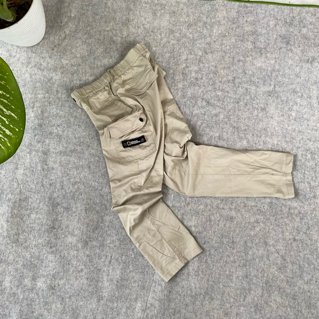 long pants cargo national geographic  beige super cakep size 28-30