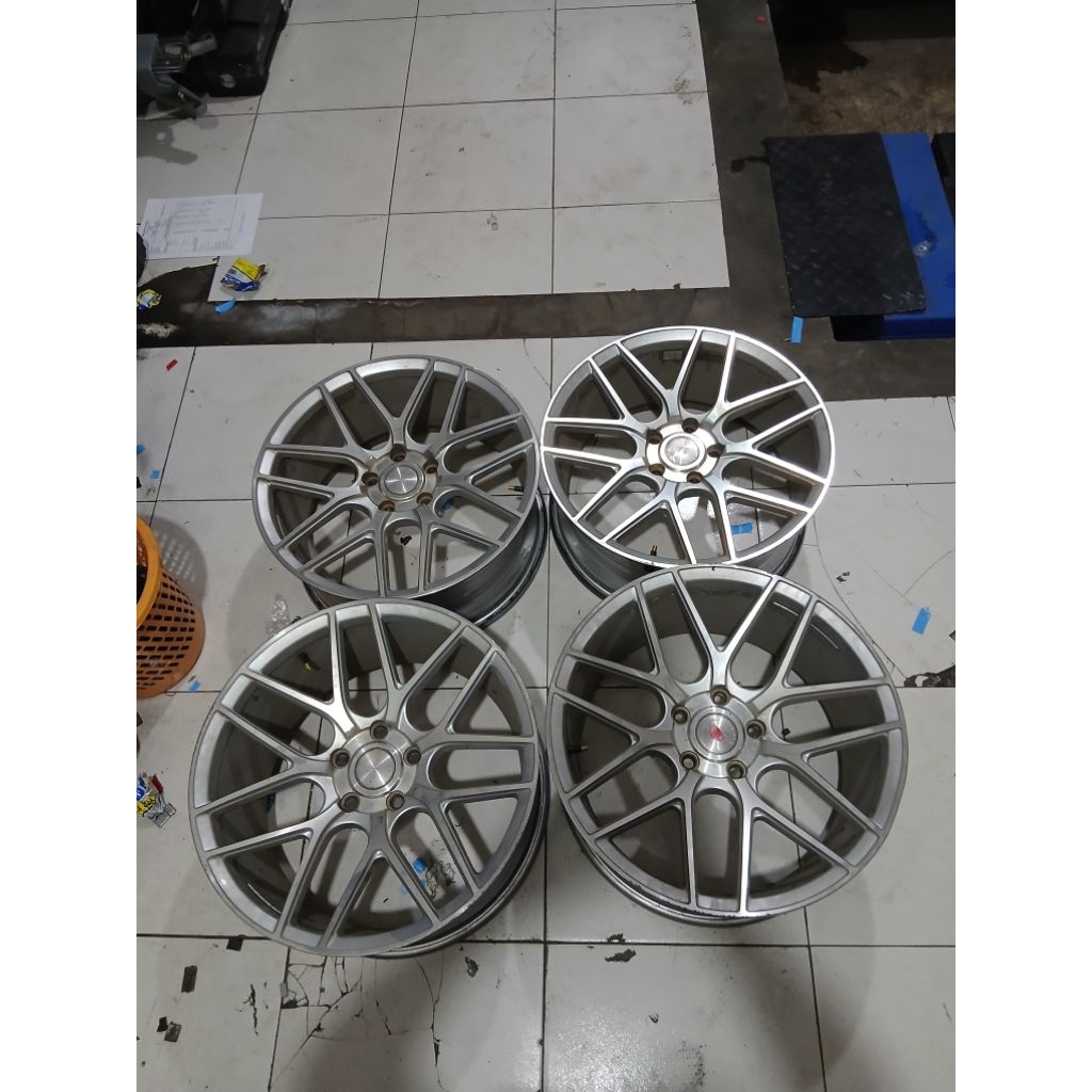 Velg bekas mobil racing bbs ring 18 lebar 8/9 baut 5x114.3 velg only