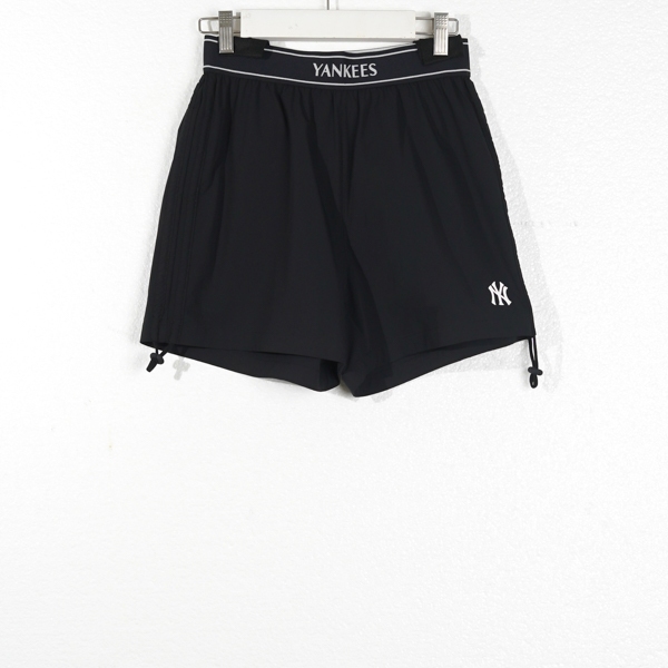 Celana MLB NY WHITE SIDE BLACK SHORT PANTS 100% ORIGINAL