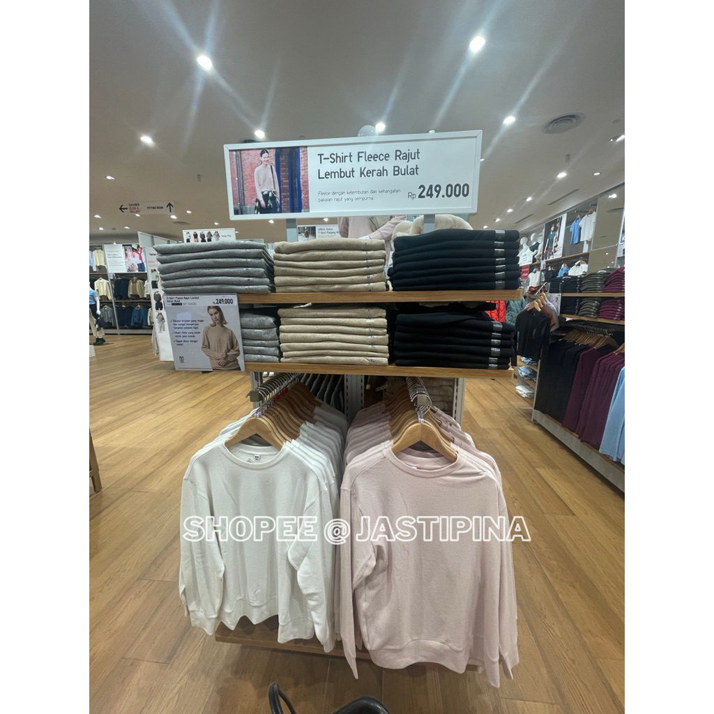 SALE T-Shirt Fleece Rajut Lembut Wanita UNIQLO JASTIP