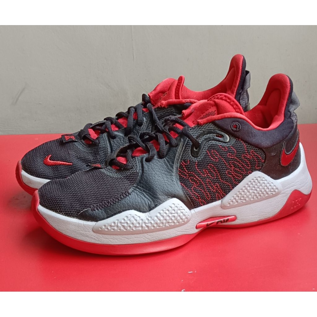 nike PG 5 size 41