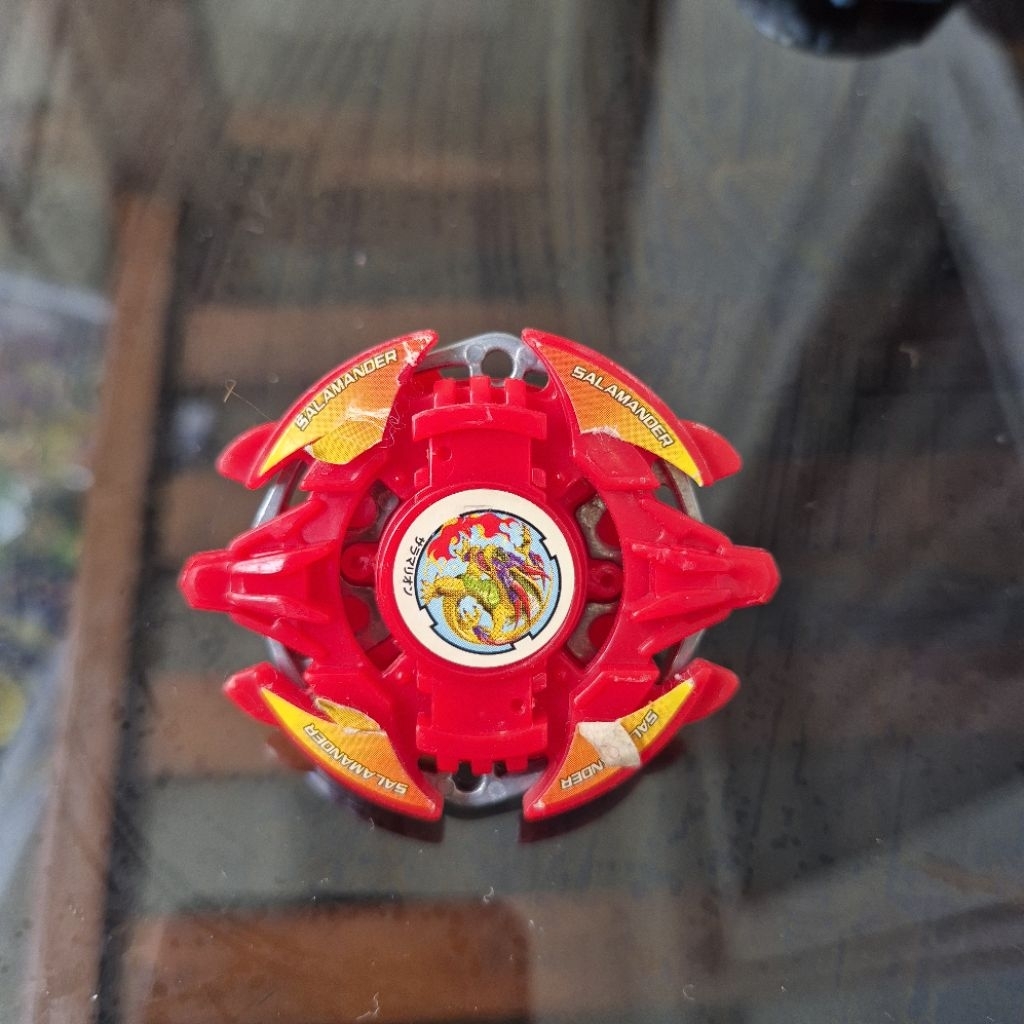 Beyblade Bakuten Shoot Salamander