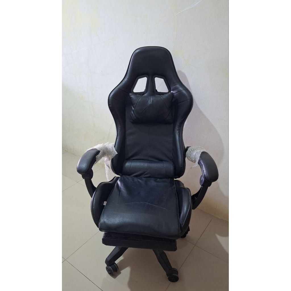kursi gaming brand black preloved