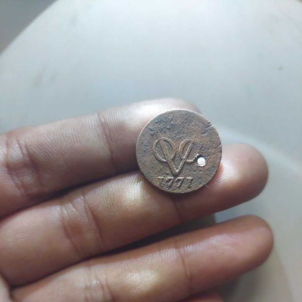 Koin Voc Holland 1771 asli. vf hole.