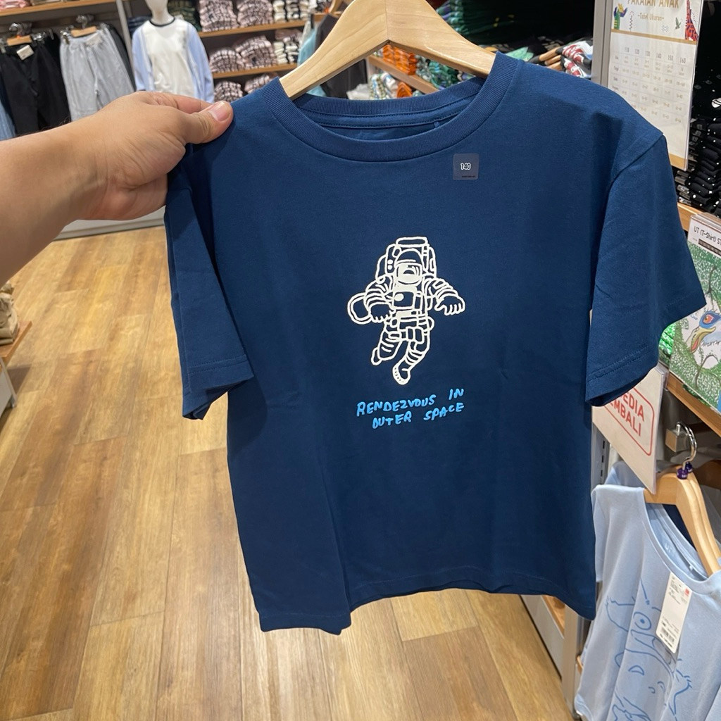 Tshirt Uniqlo Kids JASON POLAN 68 blue