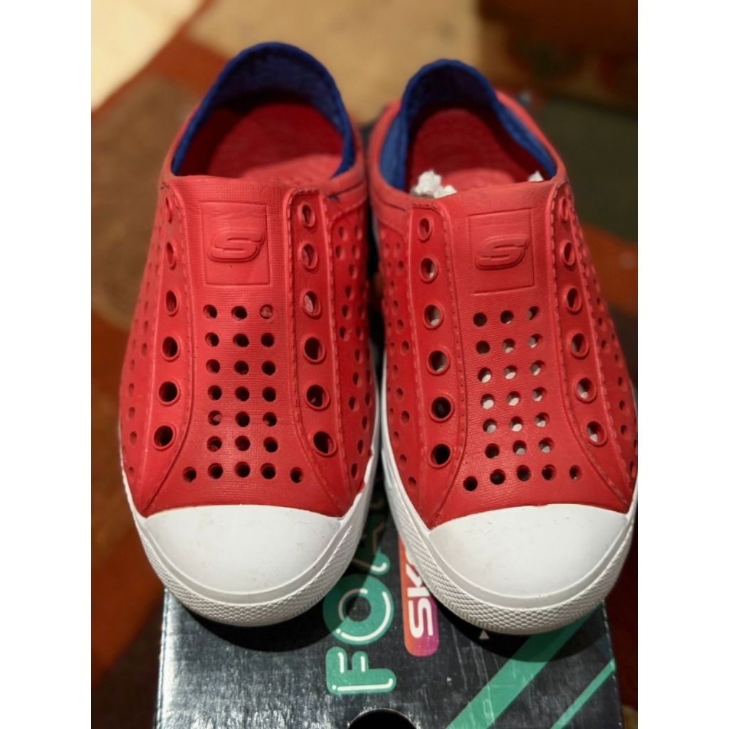 Skechers Anak (preloved)