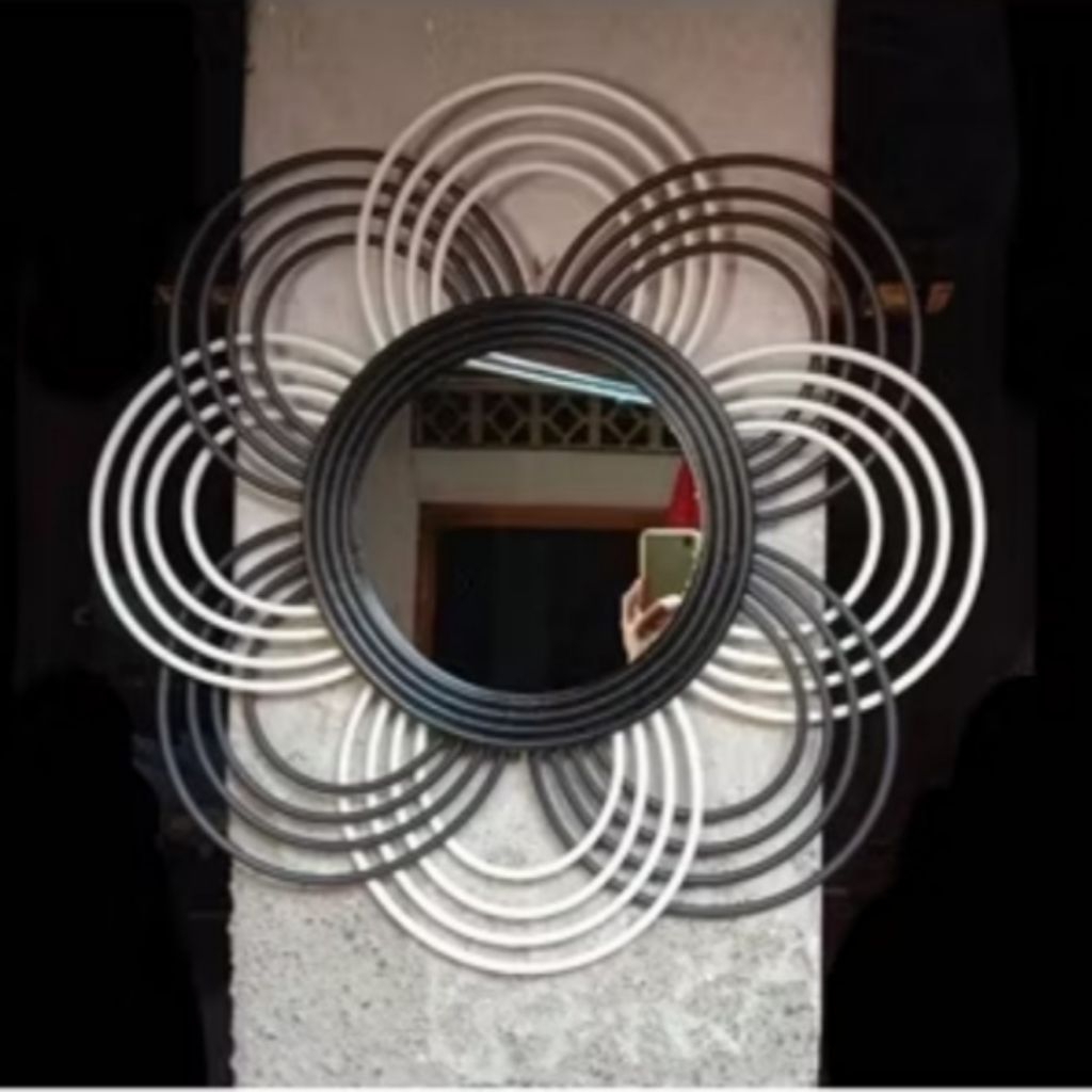 cermin rotan sintetis