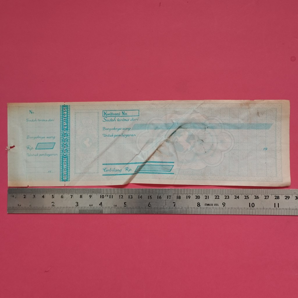 Kwitansi Medium Pemakaian Tahun 1990 an
