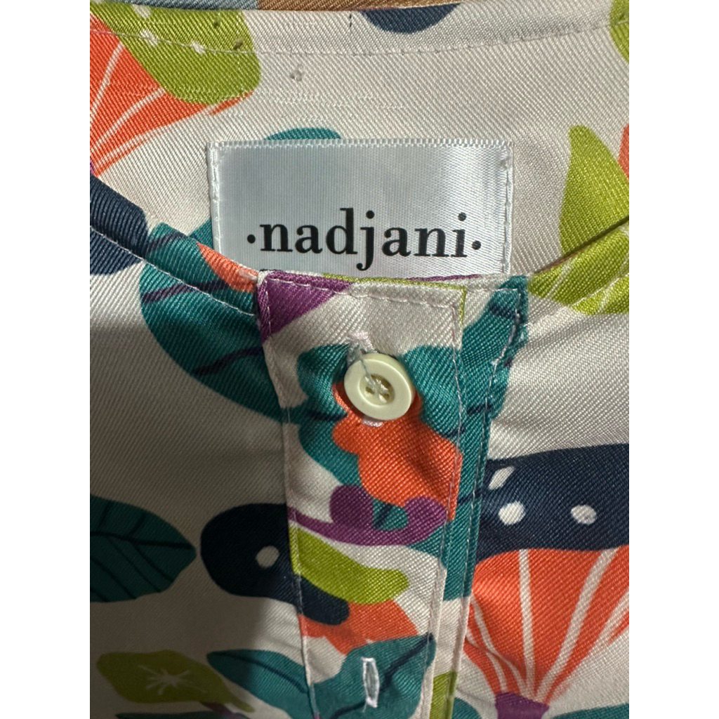 Nadjani Indonesia Preloved