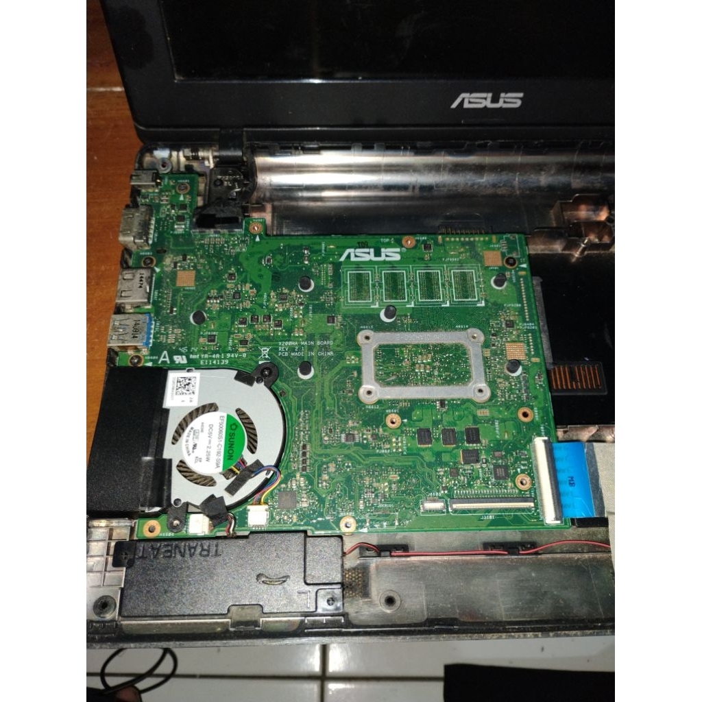 mainboard Asus x200m pin 40