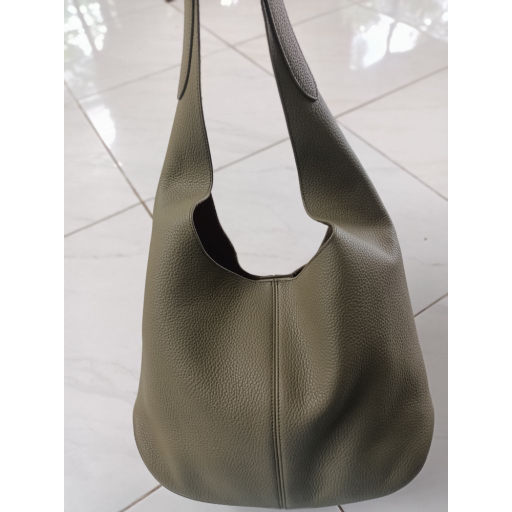 tas wanita kulit asli model hobo
