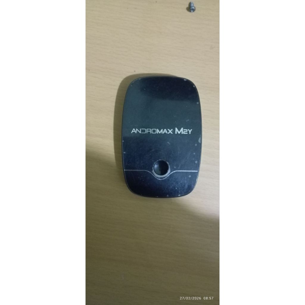 MIFI SMARTFREN ANDROMAX M2Y BEKAS MULUS NORMAL + BATERAI
