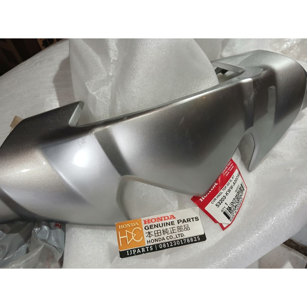53203 KWW A00DSM COVER BATOK ATAS REVO ABSOLUTE 110 SILVER ORIGINAL