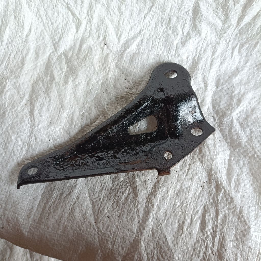 Bracket brecket braket breket pangkon dudukan knalpot Honda Astrea prima astrea star original copota