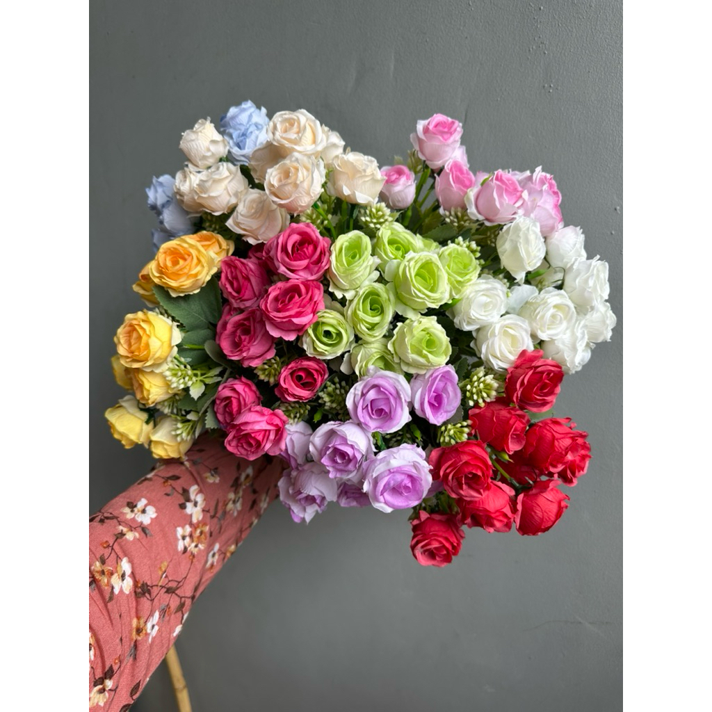 BUNGA ARTIFICIAL MAWAR BERLIAN KECIL BUNGA DEKORASI KANTOR RUMAH BUNGA PLASTIK BUKET