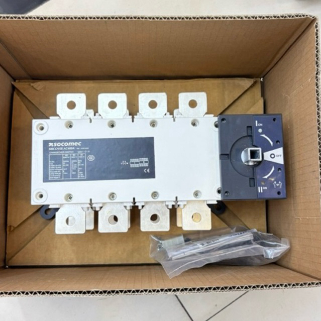 COS SOCOMEC Sircover 4P 4Phase 400A Change Over Switch