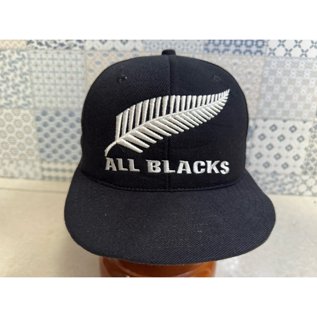 Topi Second Brand Branded Snapback All Blacks Original Bliss Lilac Full Furing