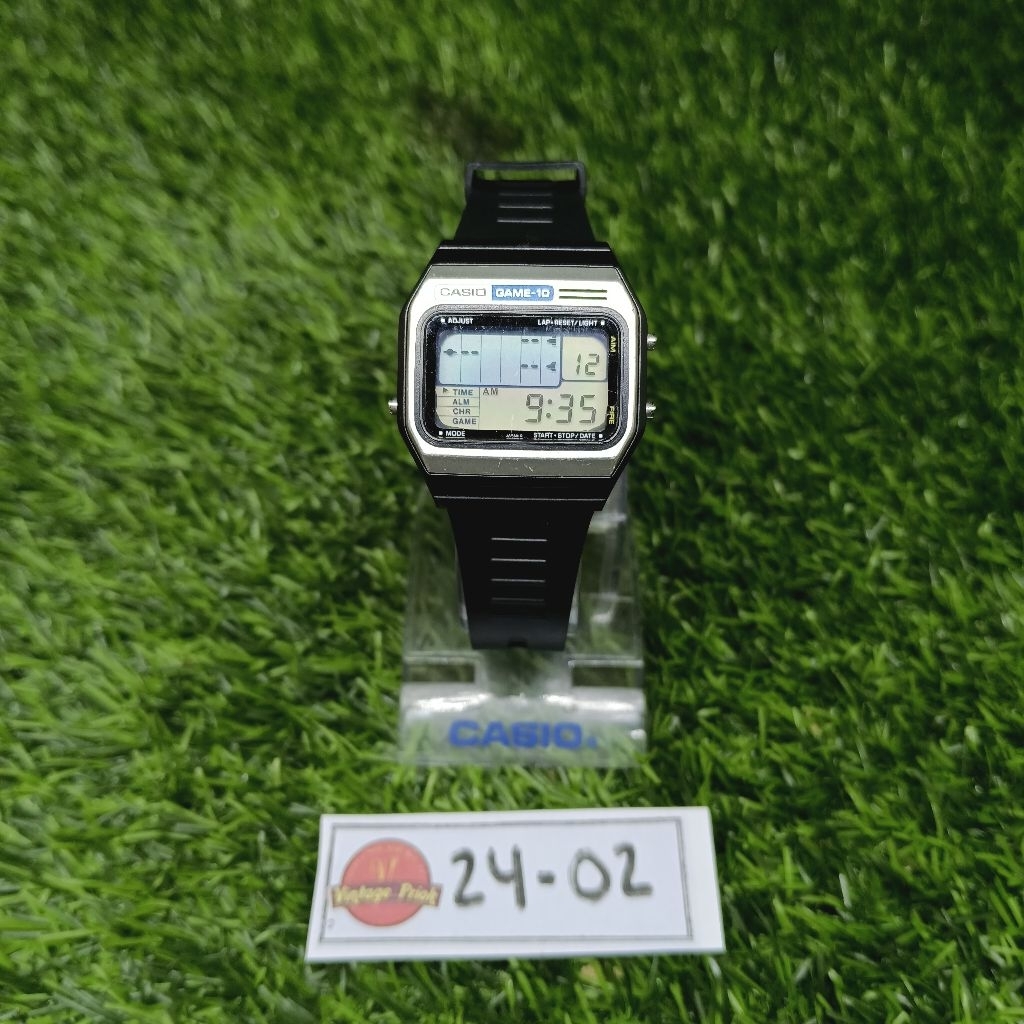 Vintage Casio GM-10 Game-10 — Rare 1980s Retro LCD Game Watch (Japan)