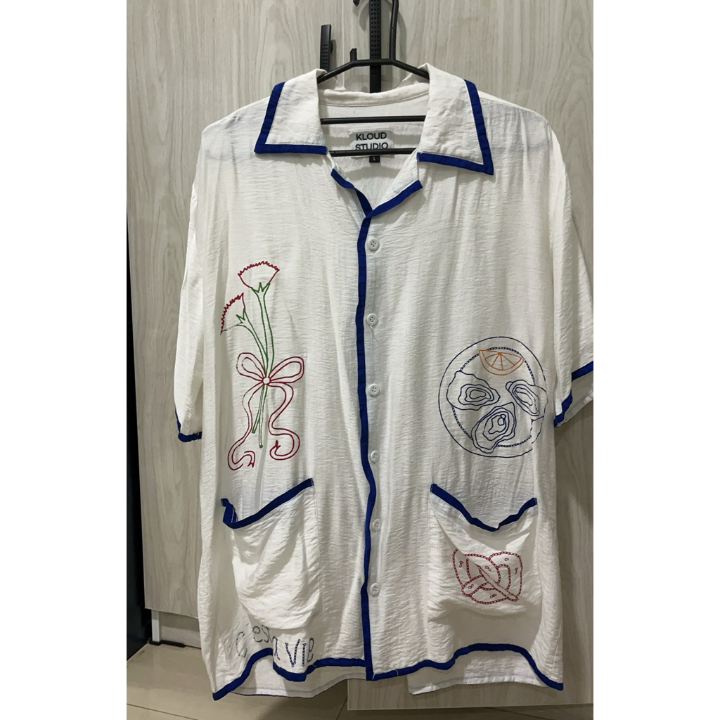 Preloved Kloud Studio C’EST LA VIE BW SHIRT
