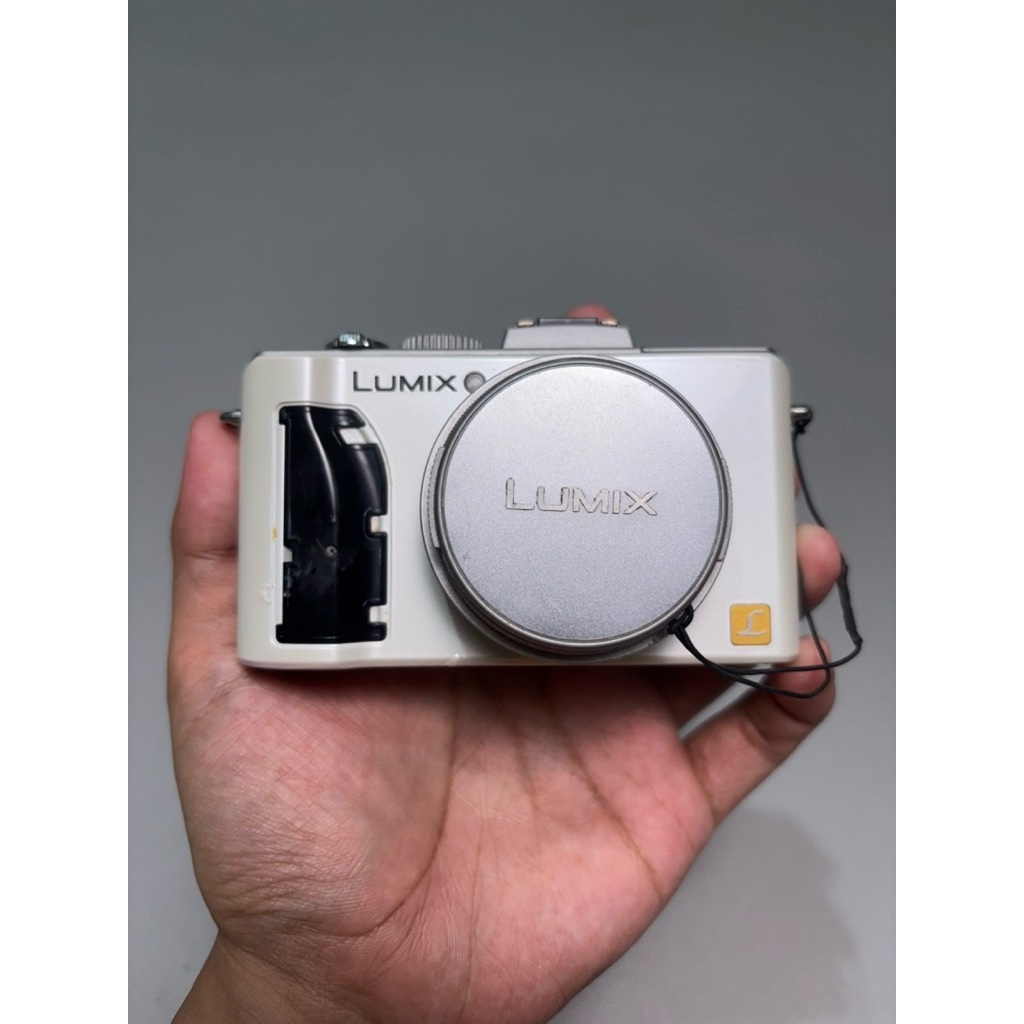 Lumix LX5