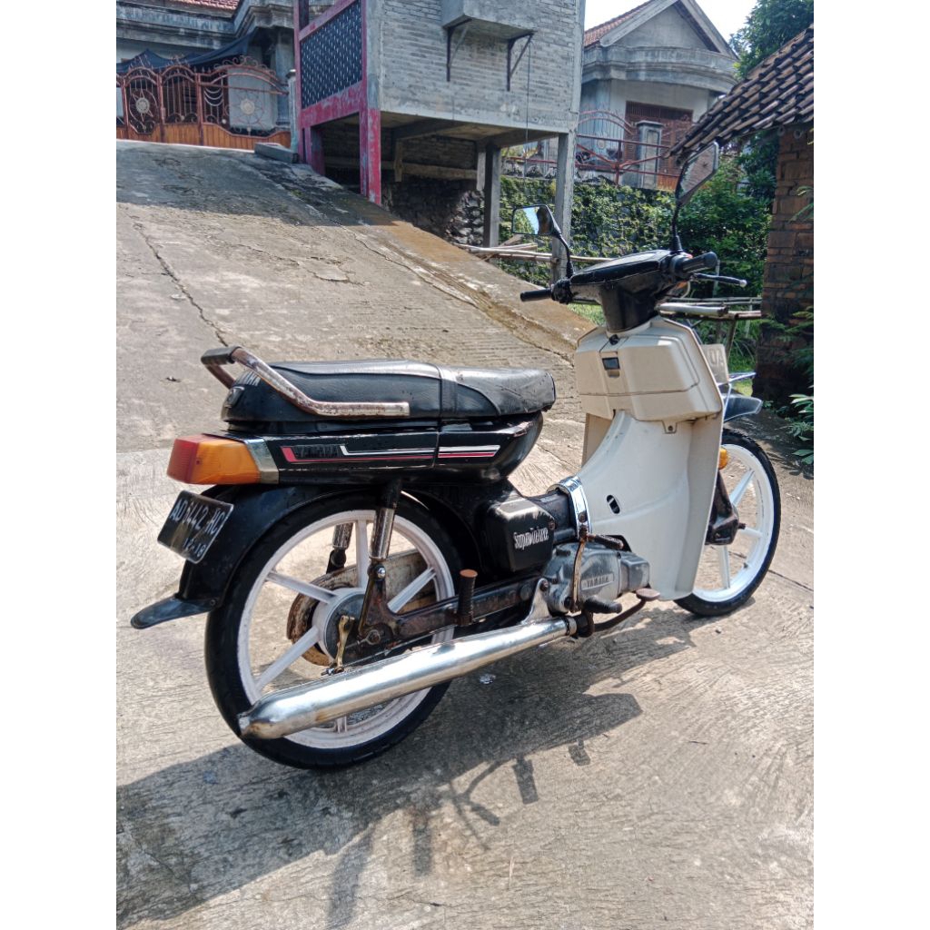 YAMAHA V80 SUPERDELUXE ROBOT