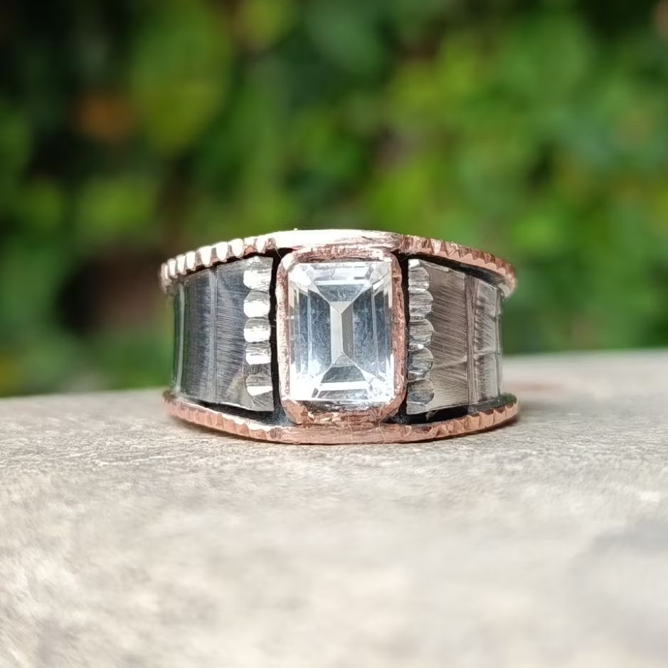 Natural White Topaz Kristal Stylish