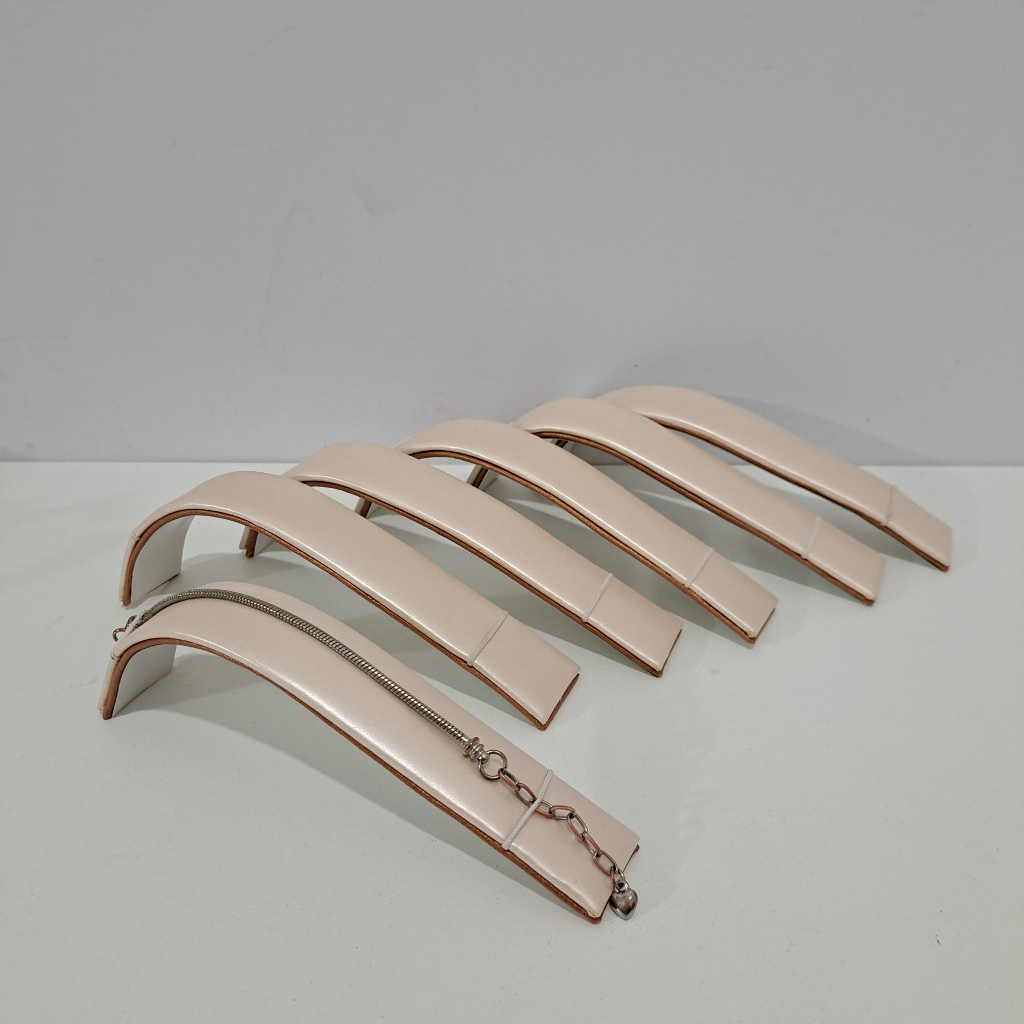 Link Khusus Display Cincin, Gelang Kaku, dan Gelang Rantai Putih