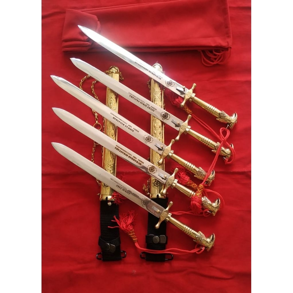 Pedang Komando Ponyar Untuk Semua Kesatuan