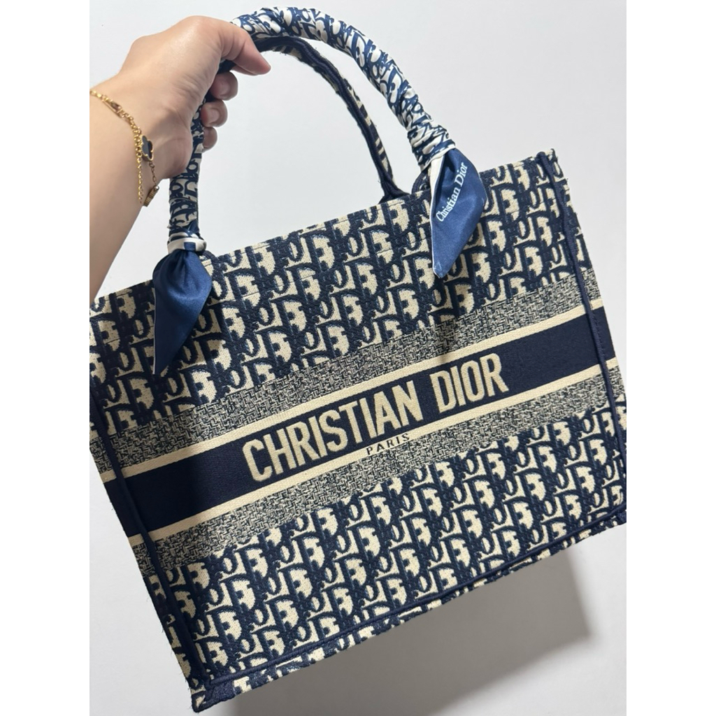dior totebag