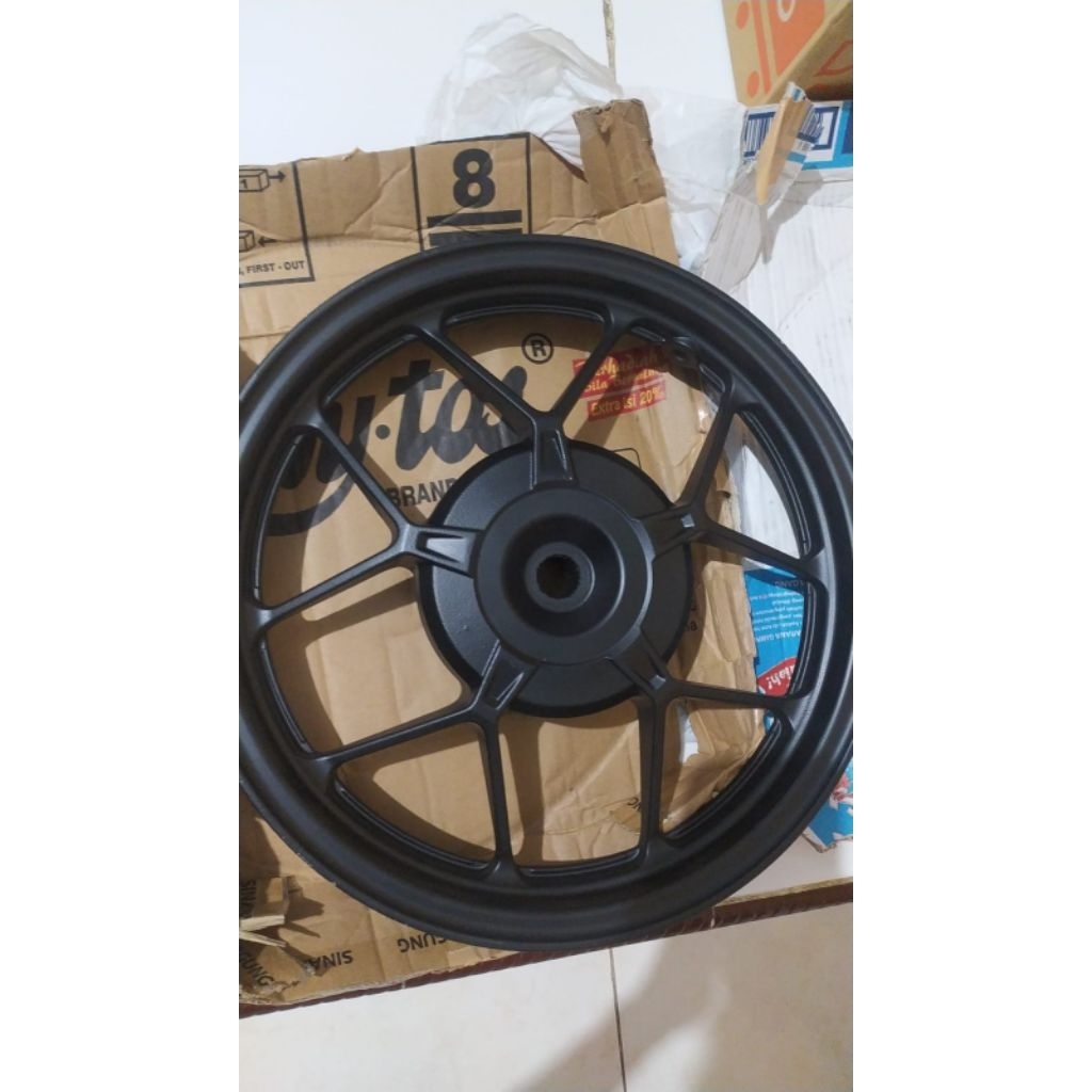 velg belakang vario 150