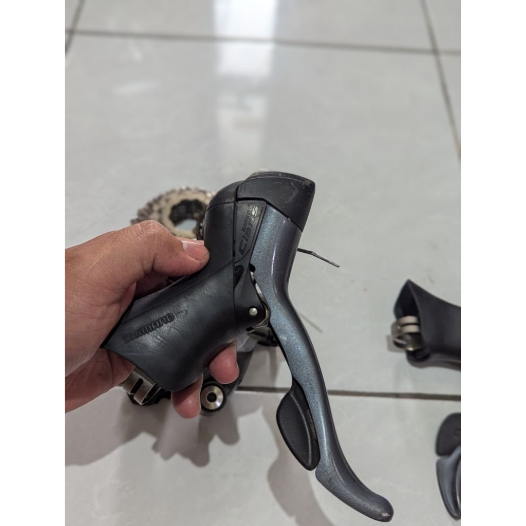 Mini Groupset Shimano Claris 8 speed