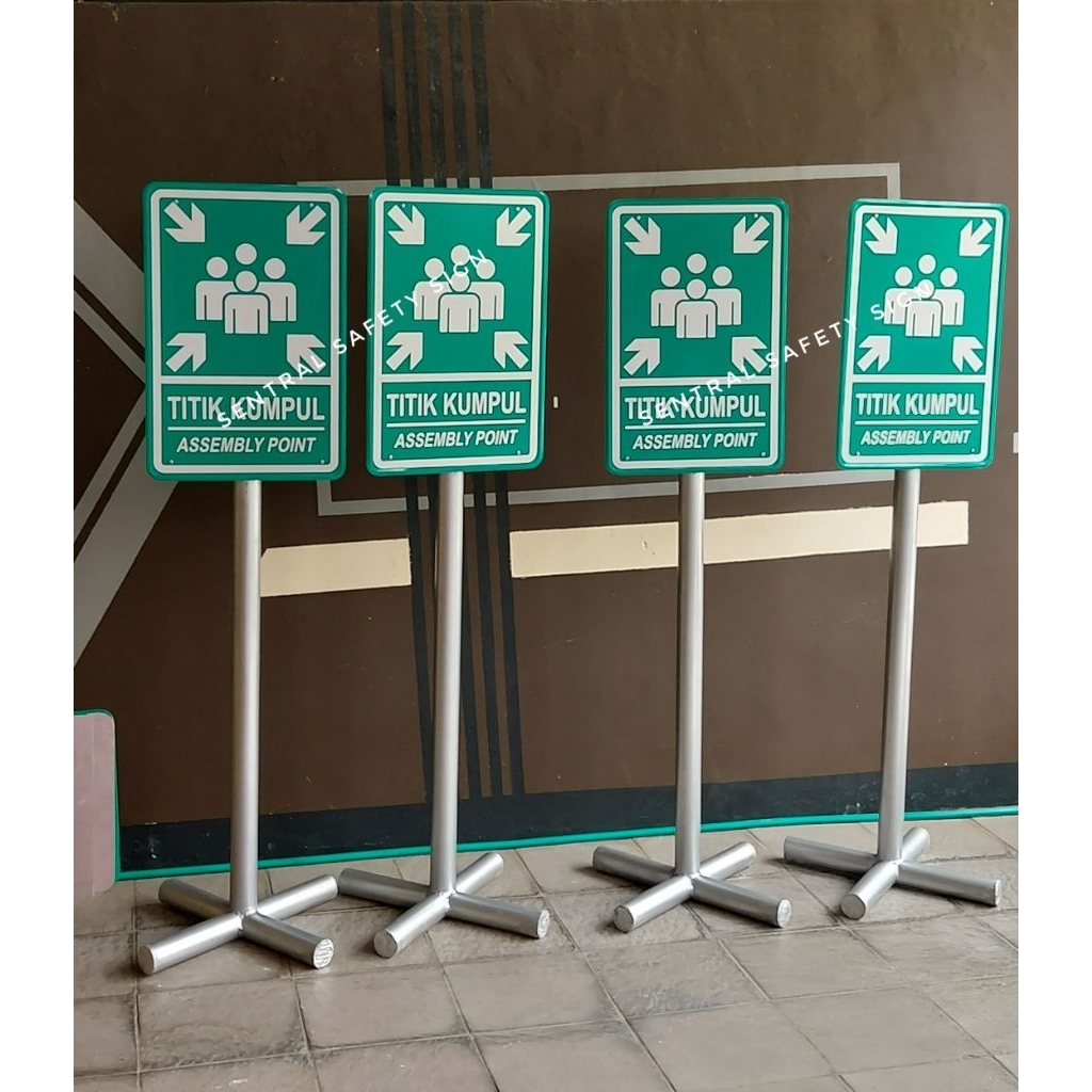 Rambu Titik Kumpul dan Tiang Portable