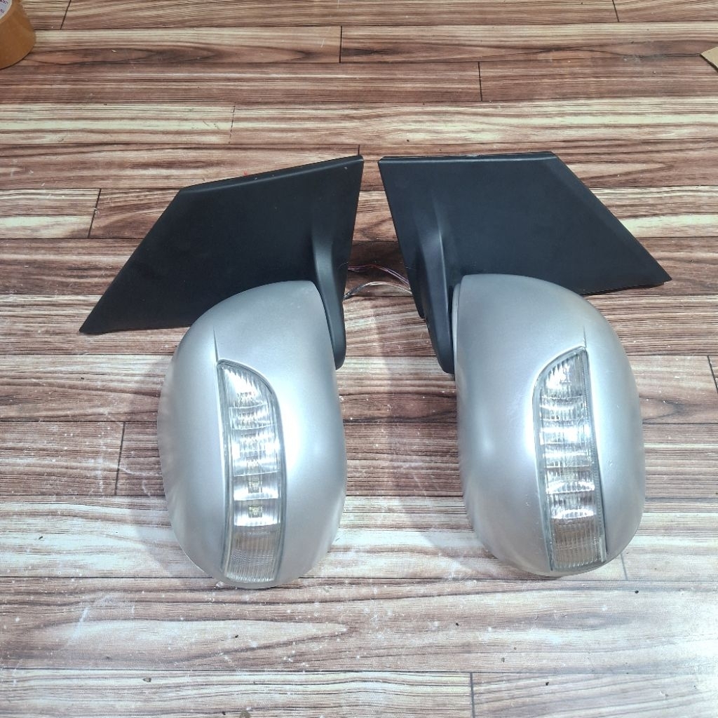 Spion Nissan Livina Tahun 2008-2013 Original Second