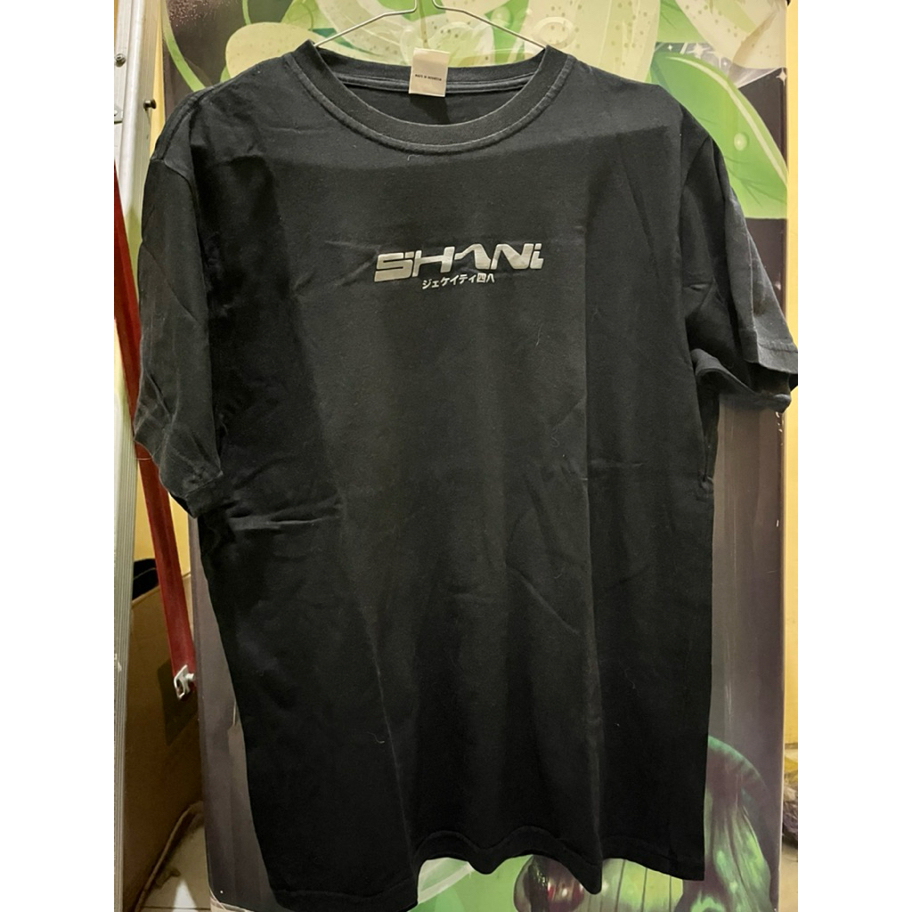 Preloved Erigo Basic Series Shani JKT48 Black + Fortune Tokyo Shani JKT48 (Bundling)