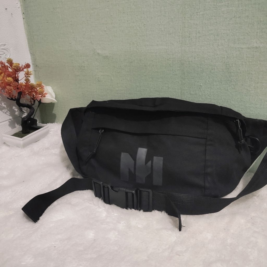 tas selempang pria waist bag crossbody besar