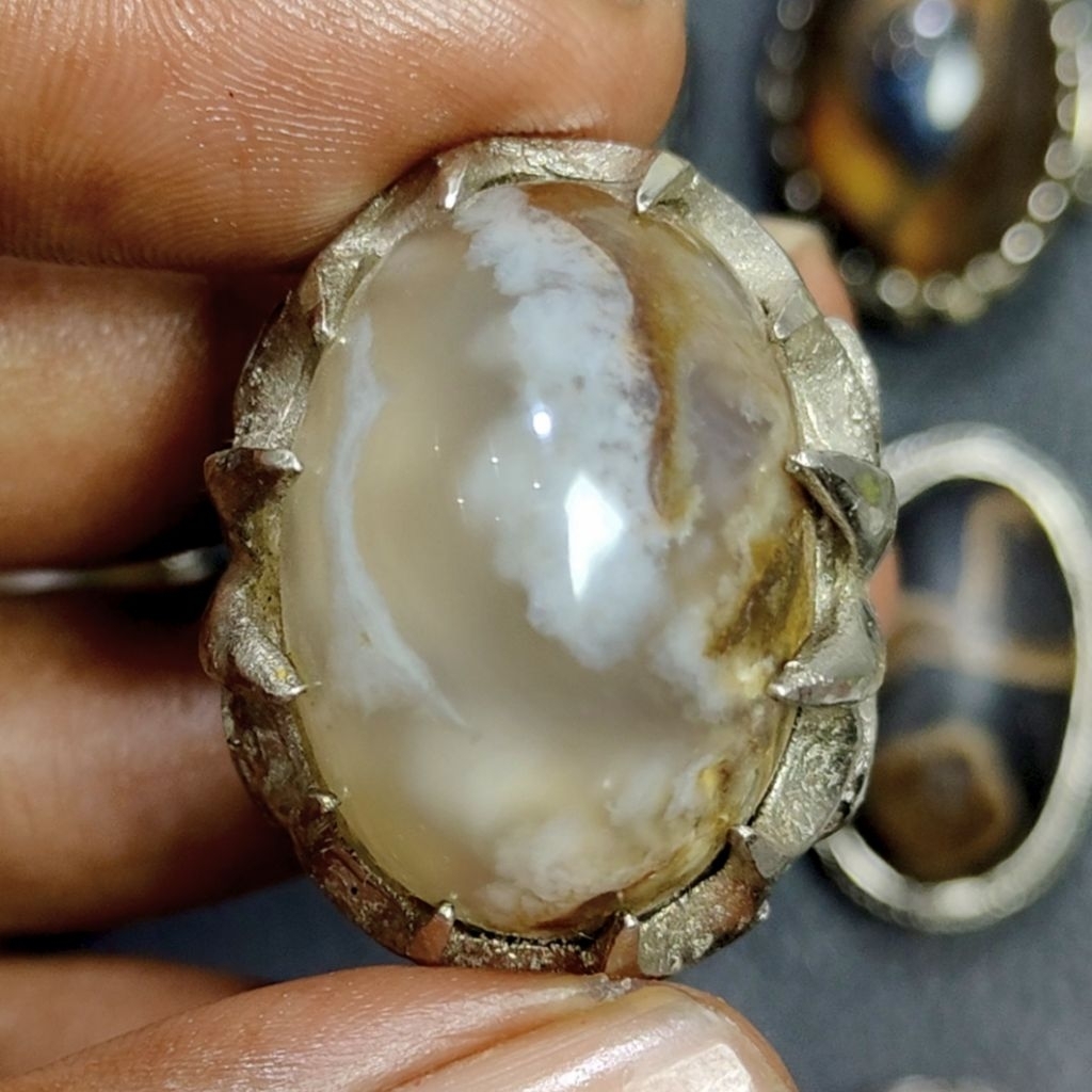 batu akik klancng putih / klanceng pote