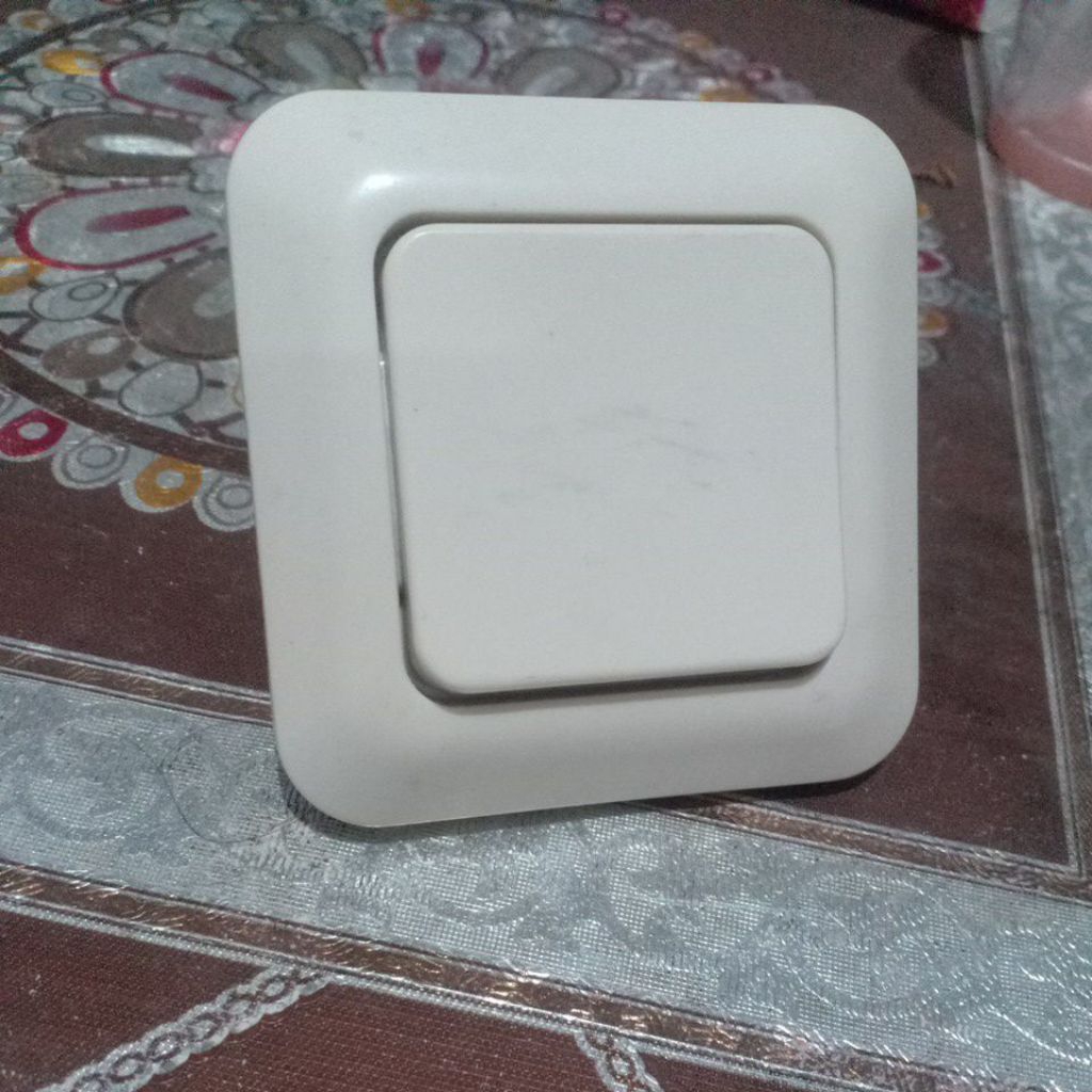 Saklar Engkel BROCO GRACIO INBOW / Saklar Single GRACIO Broco