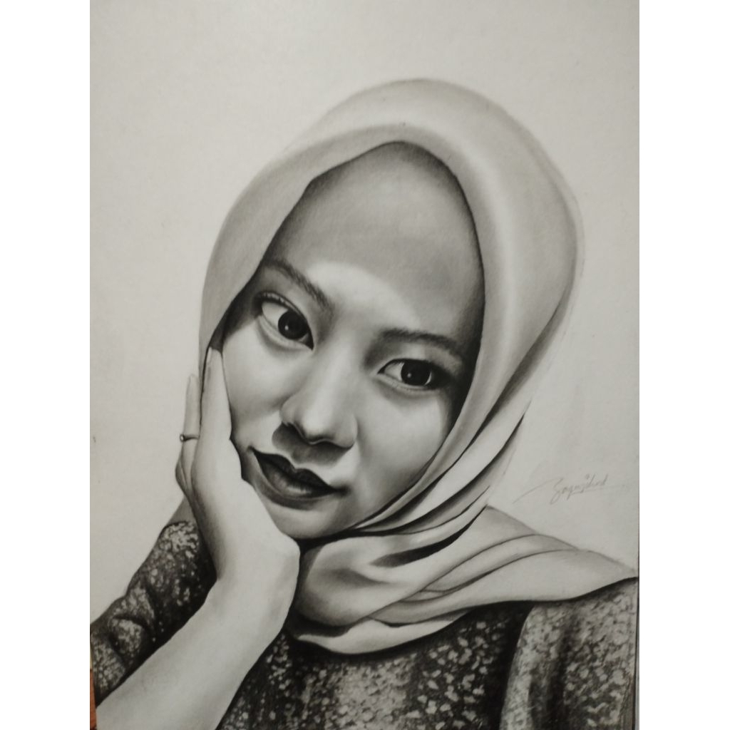 Sketsa wajah realistis