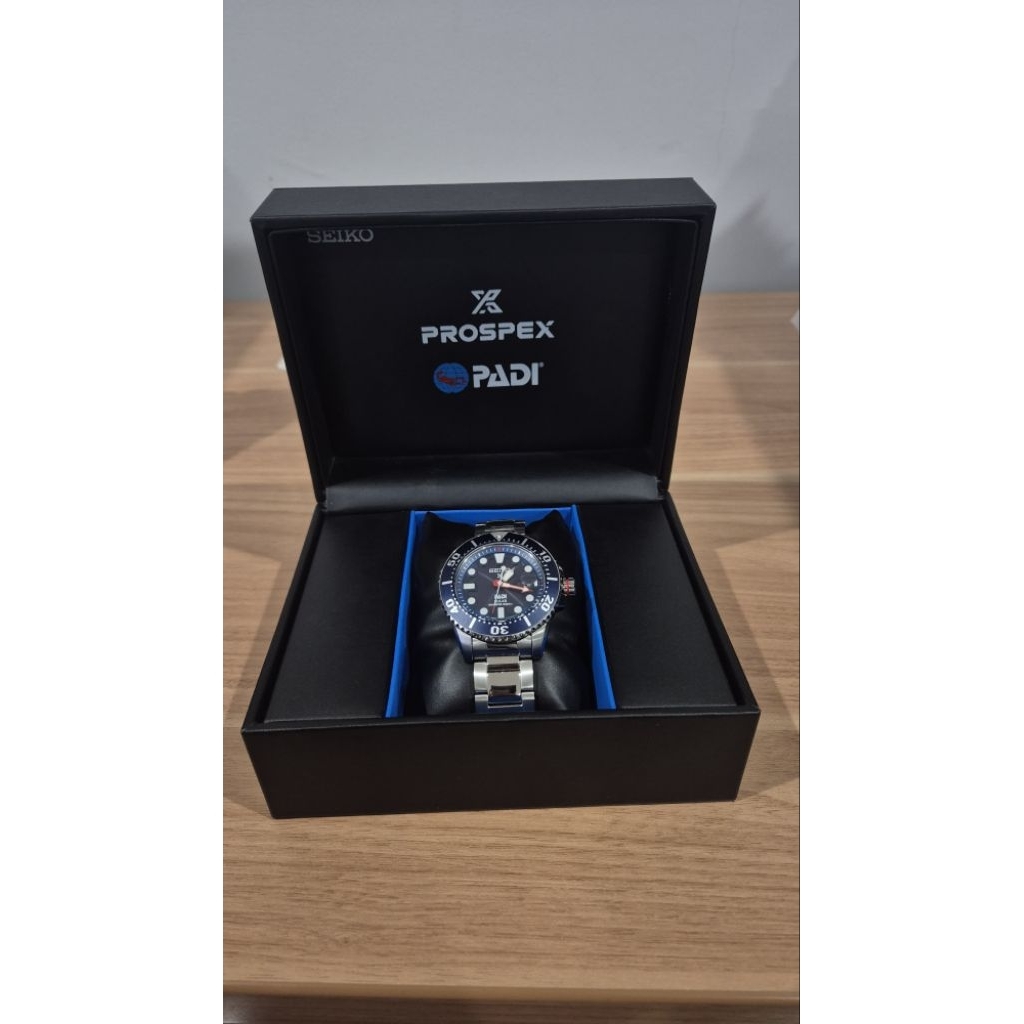 Jam Tangan Seiko Prospex PADI Diver Solar SNE549P1