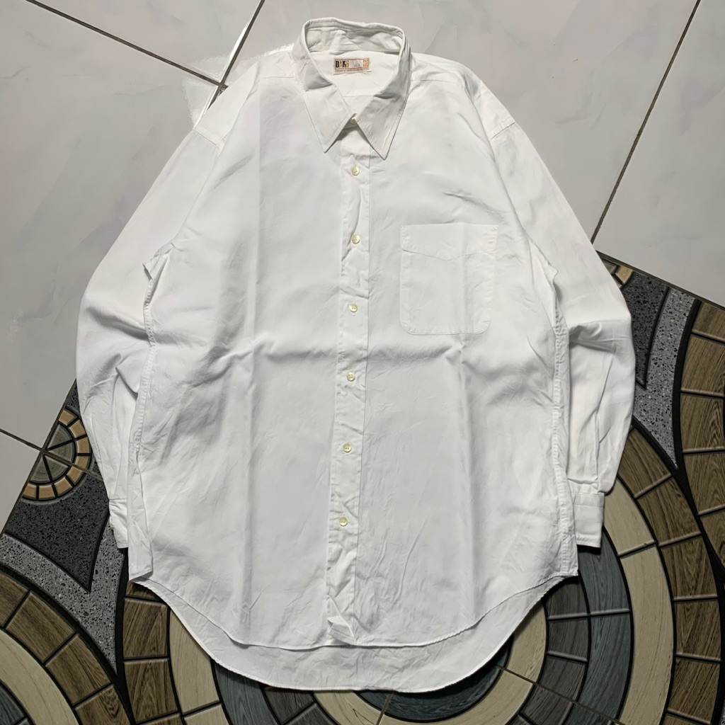 Kemeja Putih Daks size M