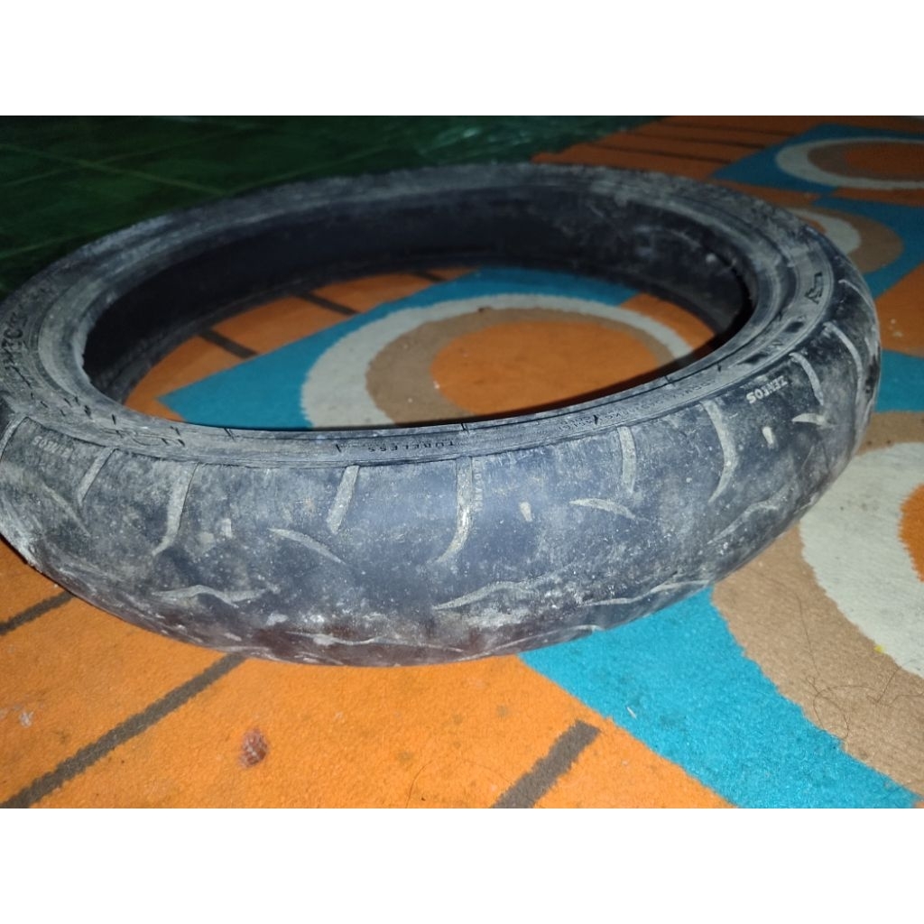 BAN ZENEOS 100/80-17 BEKAS PAKAI
