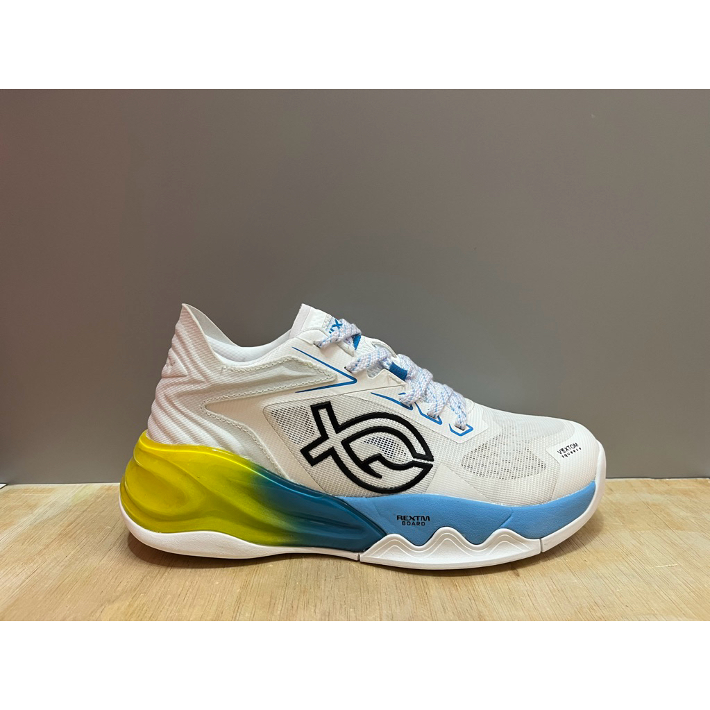 SEPATU VOLLEY FIXCH art LUNATIC ALPHA